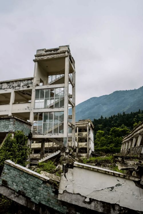 马波主持召开市生态环境保护委员会第三次全体 扩大 会议